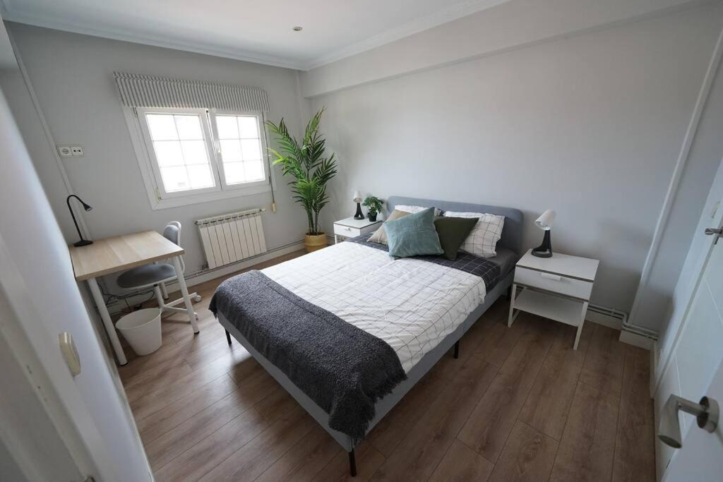 Bonito Y Acogedor Apartamento En Santander Bagian luar foto