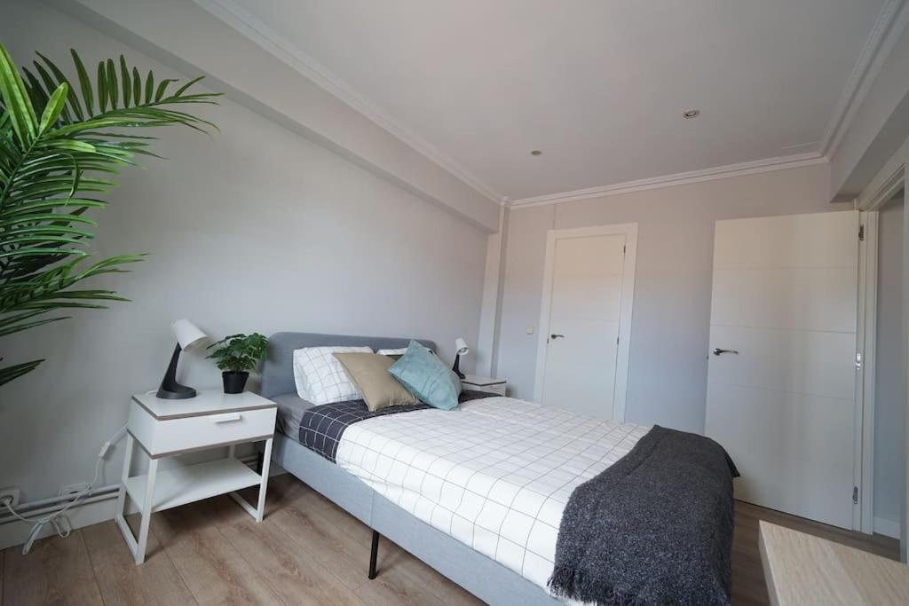Bonito Y Acogedor Apartamento En Santander Bagian luar foto