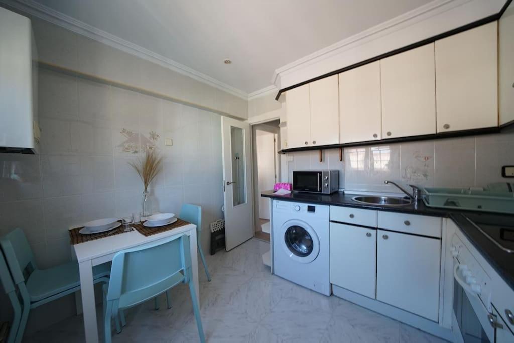 Bonito Y Acogedor Apartamento En Santander Bagian luar foto